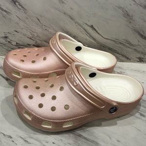 metallic rose gold crocs